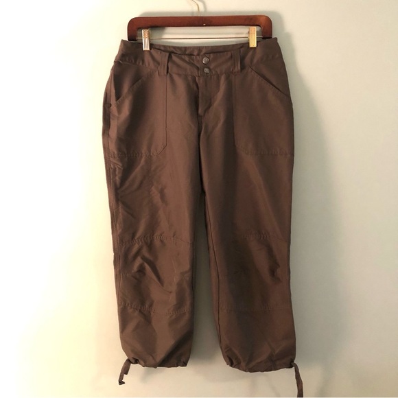 Patagonia Borderless Capris Drawstring Hem Pants. Size 6. - Picture 2 of 12